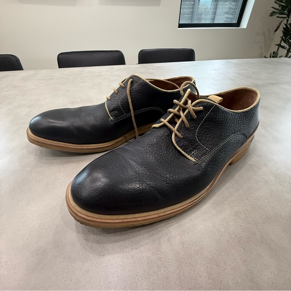 Johnston & Murphy Black and Brown Oxfords - Picture 5 of 5